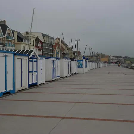 Trémail - La Au Pied De Votre Bed & Breakfast Wimereux