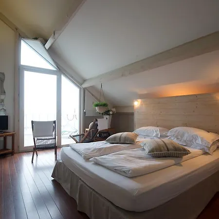 B&B Tremail - La Au Pied De Votre